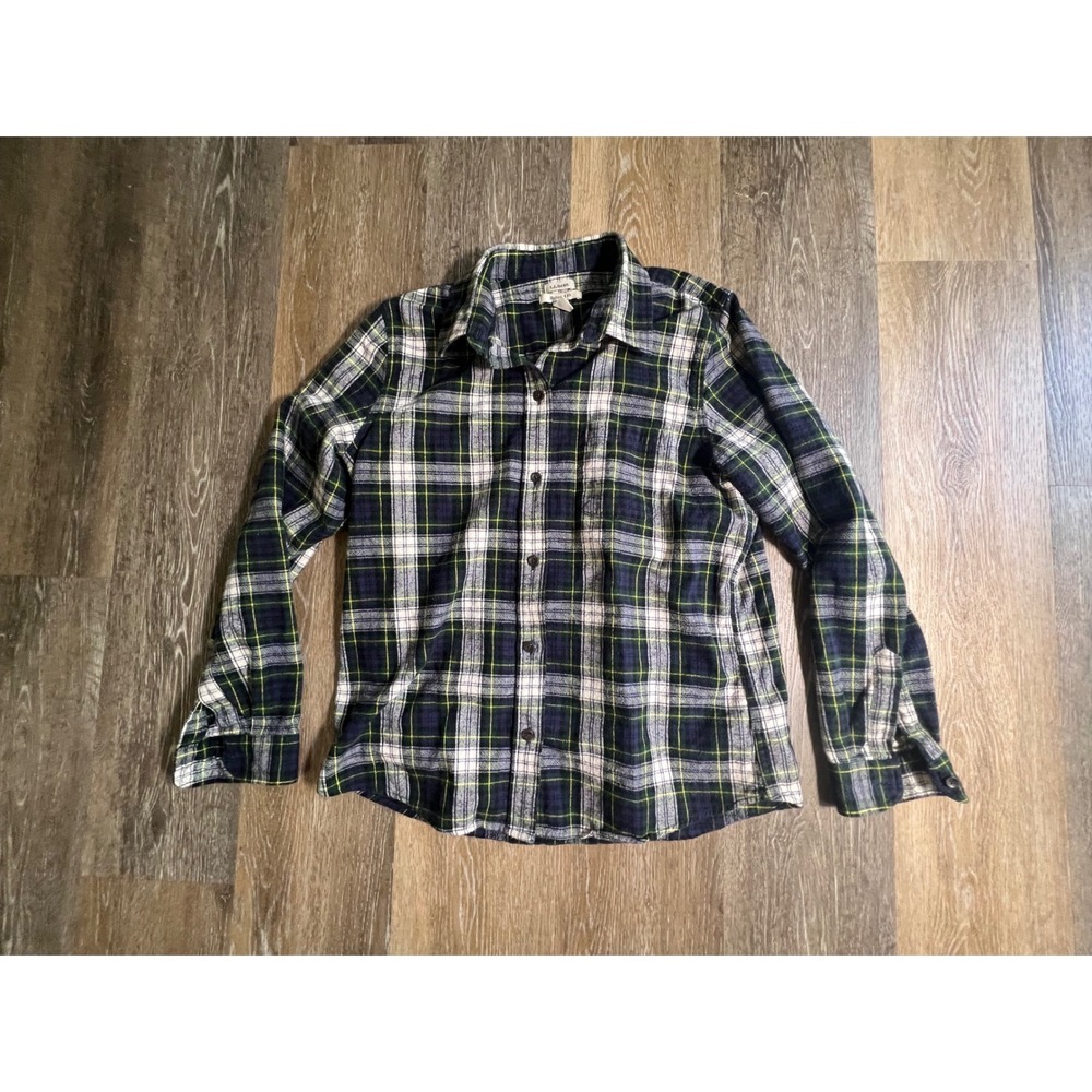 L.L. Bean Flannel Shirt Womens M Blue Green Plaid Relaxed Fit Button Up